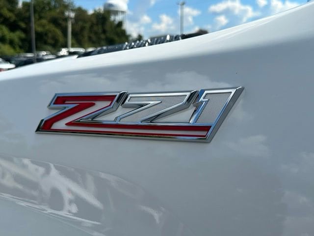 2025 Chevrolet Silverado 2500 HD LTZ - Photo 22