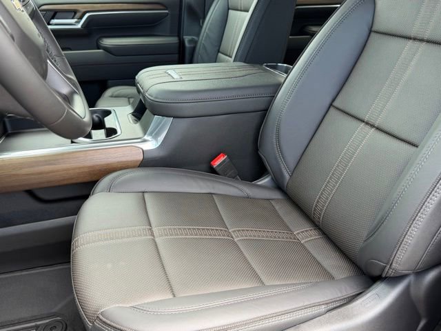 2026 Chevrolet Silverado 2500 HD High Country - Photo 14