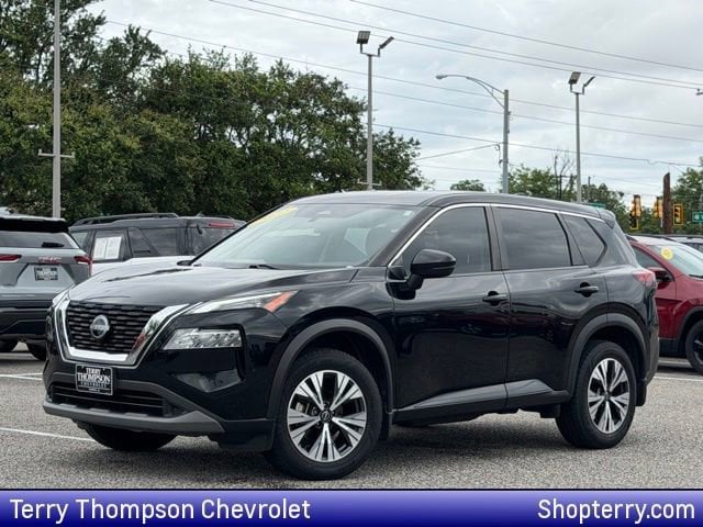 2022 Nissan Rogue SV FWD's photo