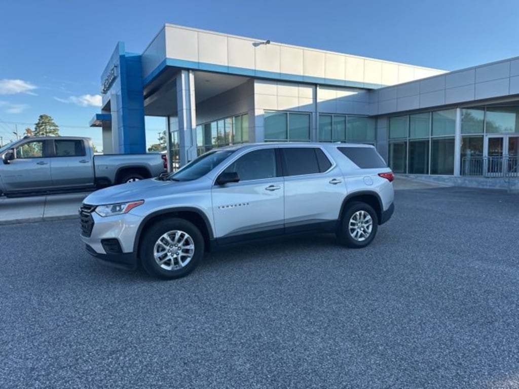 Used 2021 Chevrolet Traverse LS SUV