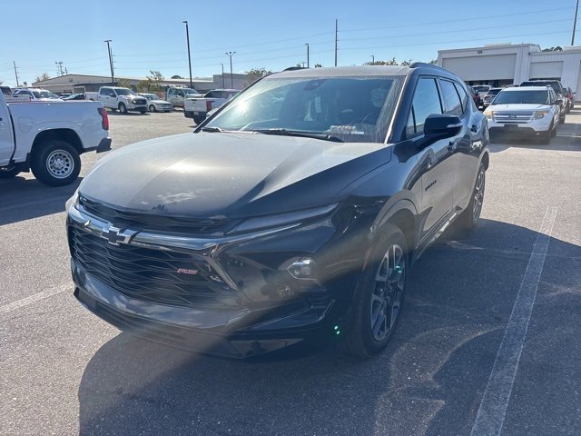 2026 Chevrolet Blazer RS photo 2