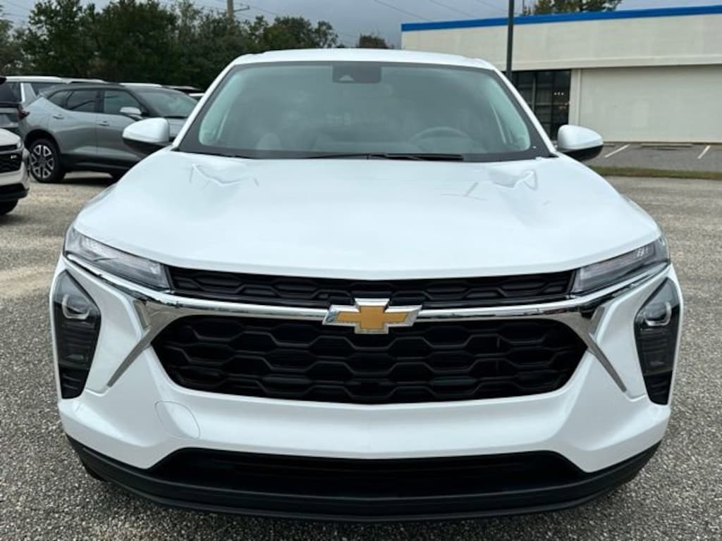 New 2026 Chevrolet Trax LS SUV