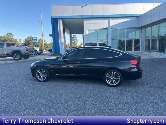 2018 BMW 3 Series 330i