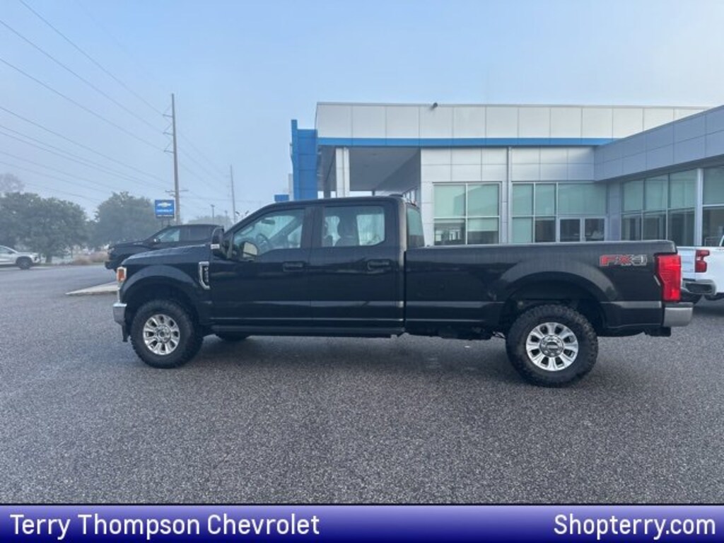 Used 2022 Ford F-250 XL Truck Crew Cab