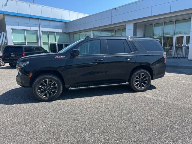 2021 Chevrolet Tahoe Z71 photo 2