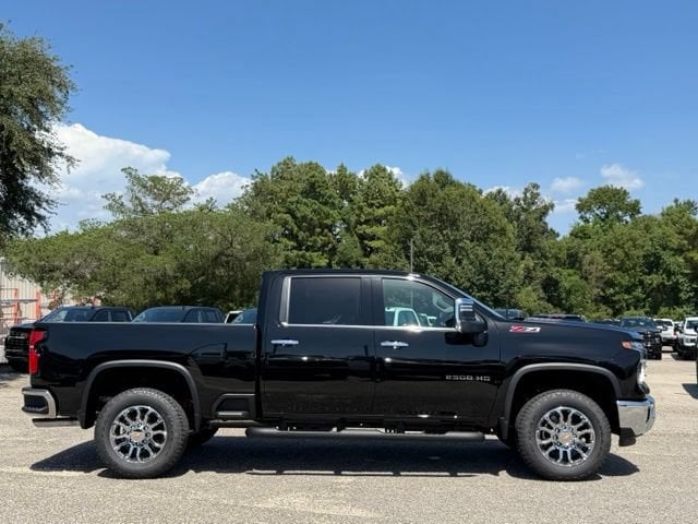 2026 Chevrolet Silverado 2500 HD LTZ - Photo 7