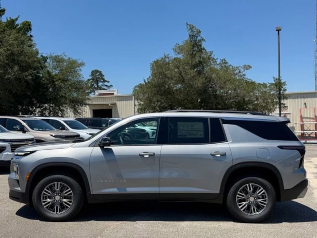 New 2026 Chevrolet Traverse LT SUV