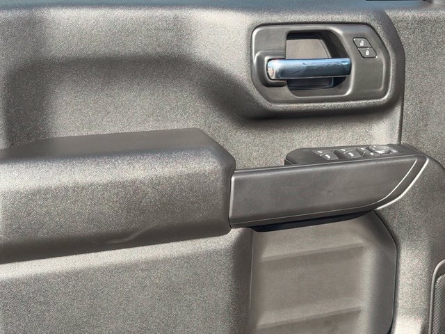 2026 Chevrolet Silverado 2500 HD Custom - Photo 12
