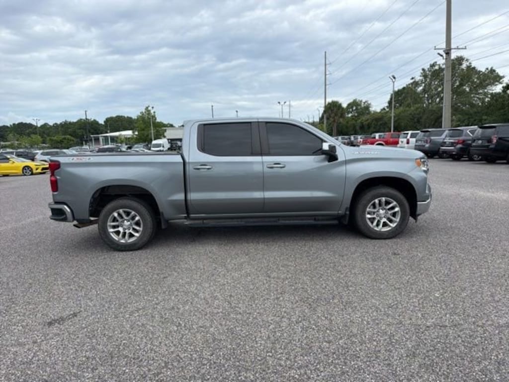 Used 2023 Chevrolet Silverado 1500 LT Truck Crew Cab