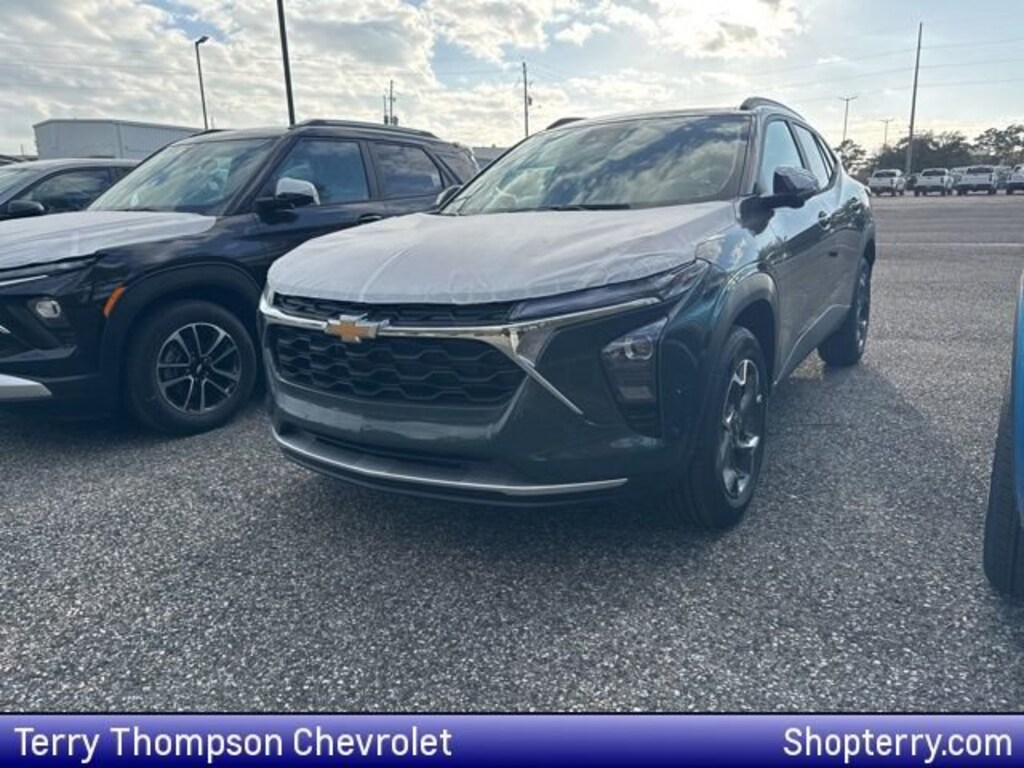 New 2026 Chevrolet Trax LT SUV