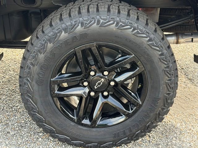 2026 Chevrolet Silverado 1500 Custom Trail Boss - Photo 10