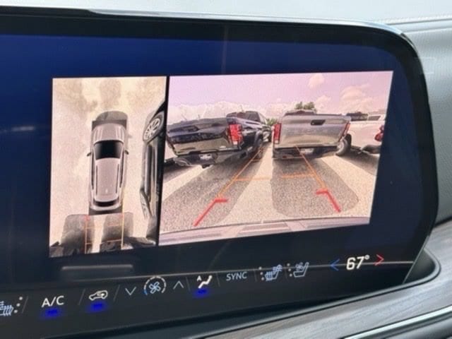 2025 Chevrolet Suburban Premier - Photo 11