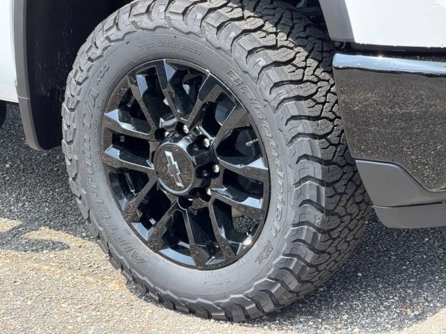 2026 Chevrolet Silverado 2500 HD LT - Photo 9