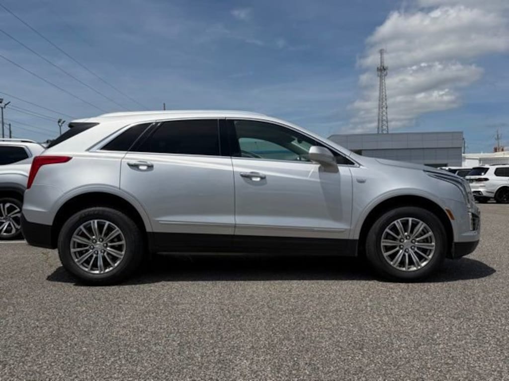 Used 2019 CADILLAC XT5 Luxury FWD SUV