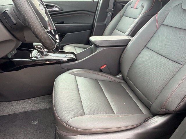 2026 Chevrolet Trax RS - Photo 12
