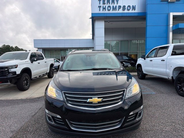 Used 2014 Chevrolet Traverse LTZ with VIN 1GNKRJKD4EJ101653 for sale in Daphne, AL