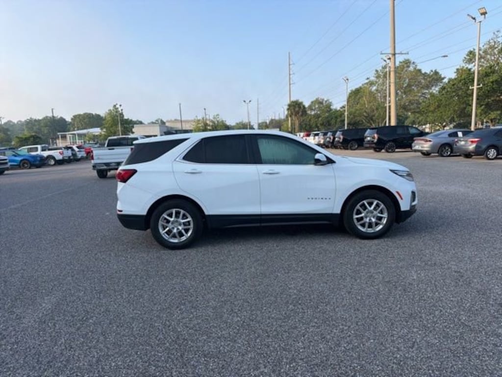Used 2023 Chevrolet Equinox LT SUV