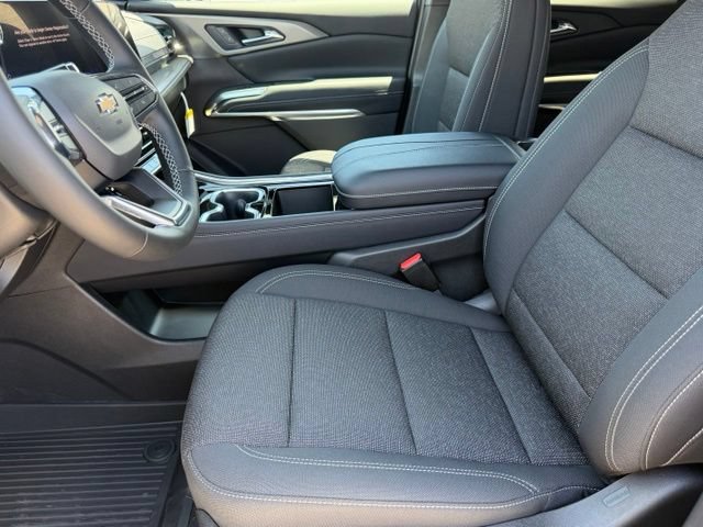 2026 Chevrolet Traverse LT - Photo 13