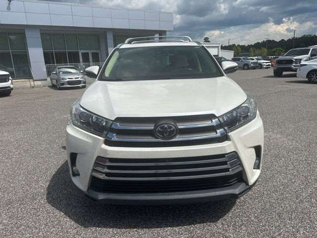 2018 Toyota Highlander Limited Platinum photo 2