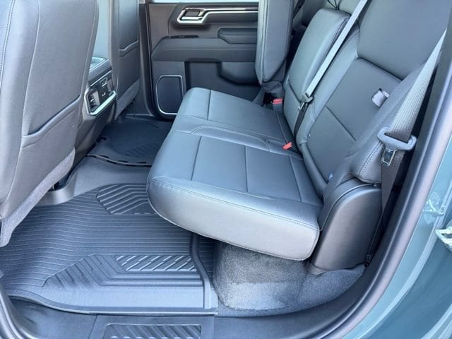 2026 Chevrolet Silverado 2500 HD LTZ - Photo 10