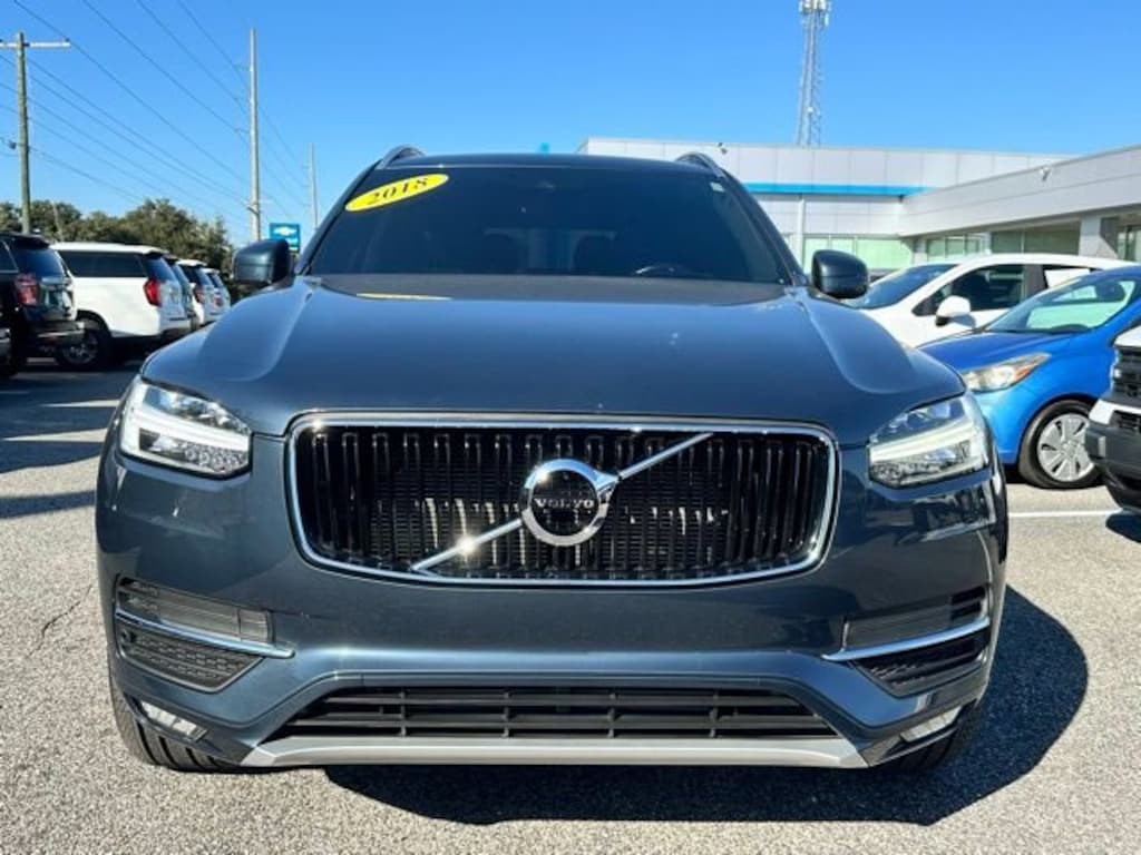 Used 2018 Volvo XC90 T6 Momentum SUV