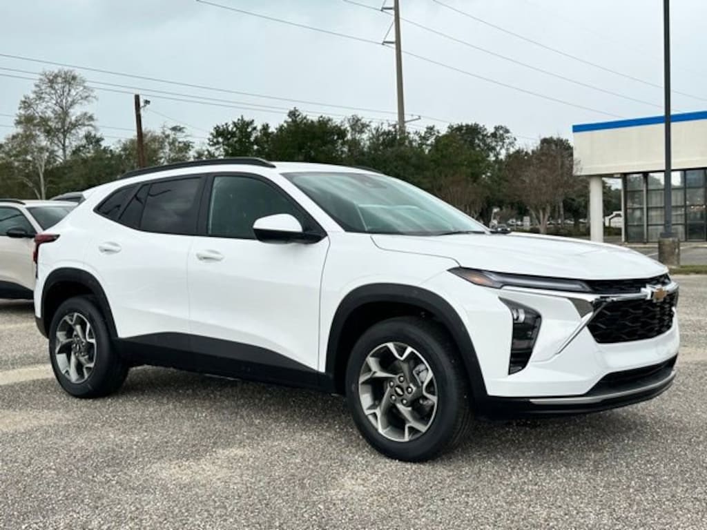 New 2026 Chevrolet Trax LT SUV