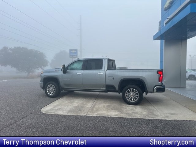 2024 Chevrolet Silverado 3500 HD Truck Crew Cab 