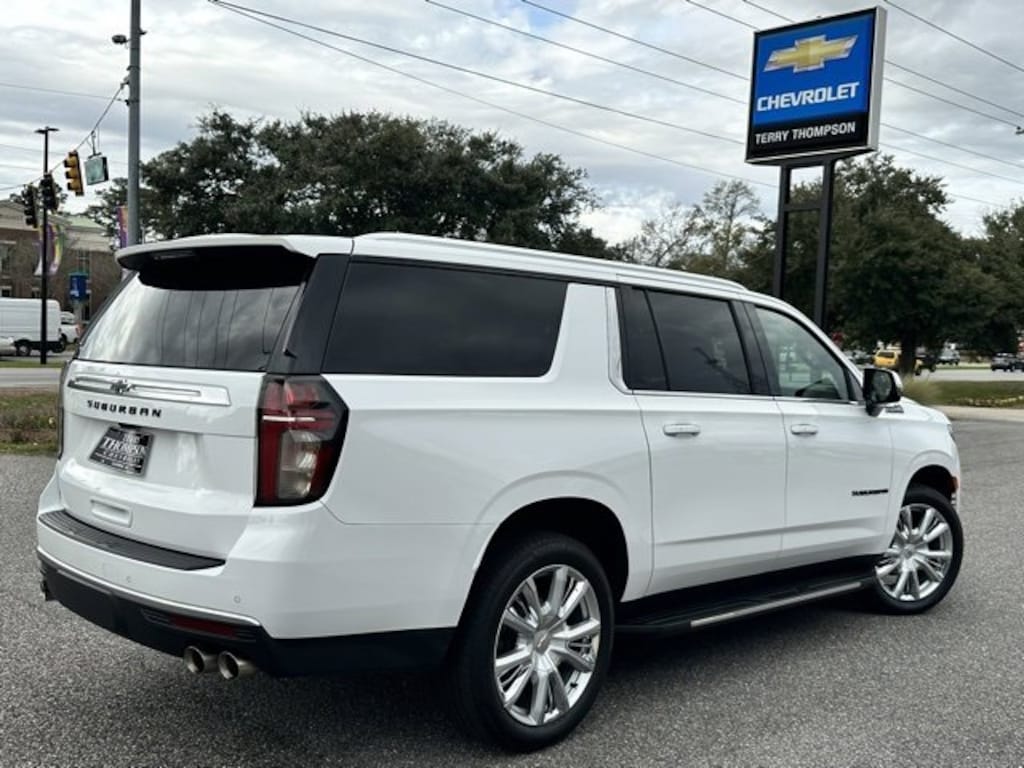 Used 2021 Chevrolet Suburban High Country SUV