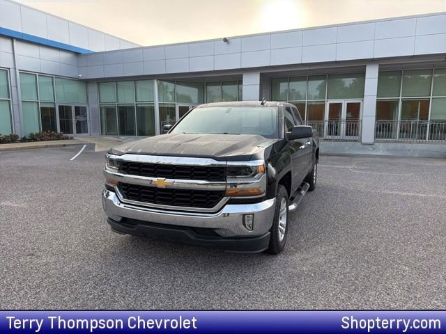 2017 Chevrolet Silverado 1500 LT Double Cab Std Box's photo