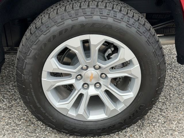 2026 Chevrolet Silverado 1500 LTZ - Photo 9