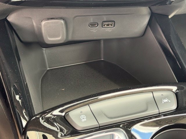 2026 Chevrolet Trax RS - Photo 22