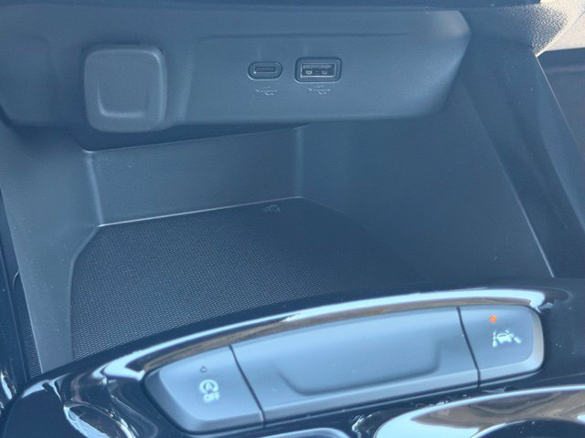 2026 Chevrolet Trax LT - Photo 22