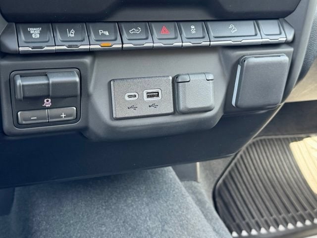 2026 Chevrolet Silverado 2500 HD Custom - Photo 20