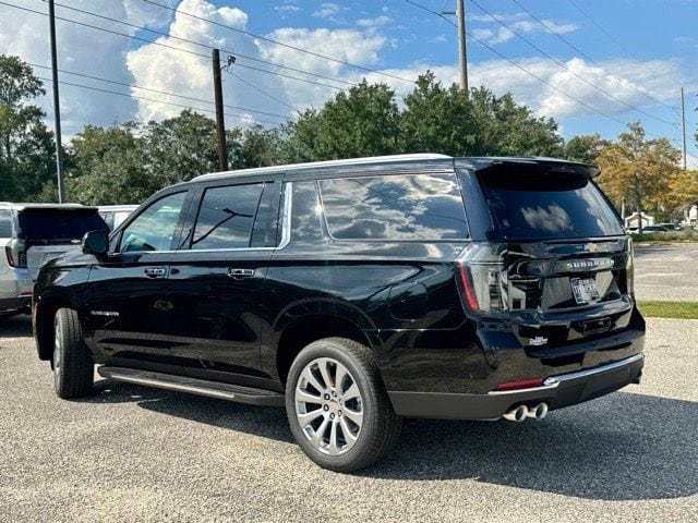 2025 Chevrolet Suburban Premier - Photo 23