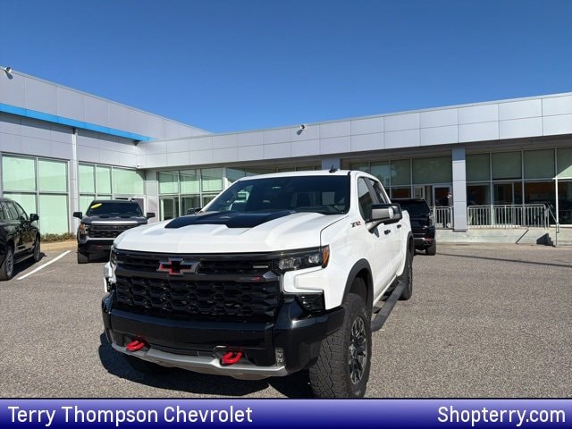 2024 Chevrolet Silverado 1500 Truck Crew Cab 