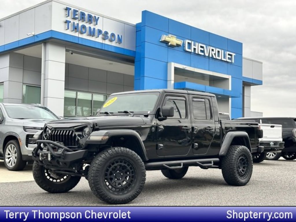 Used 2020 Jeep Gladiator Overland 4X4 Truck Crew Cab