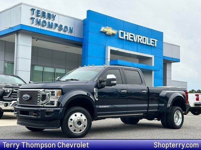 2022 Ford F-450 Platinum 4x4 Crew Cab 8' Box DRW's photo