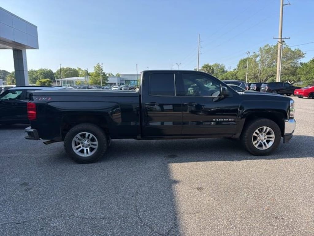 Used 2019 Chevrolet Silverado LD LT Truck Double Cab
