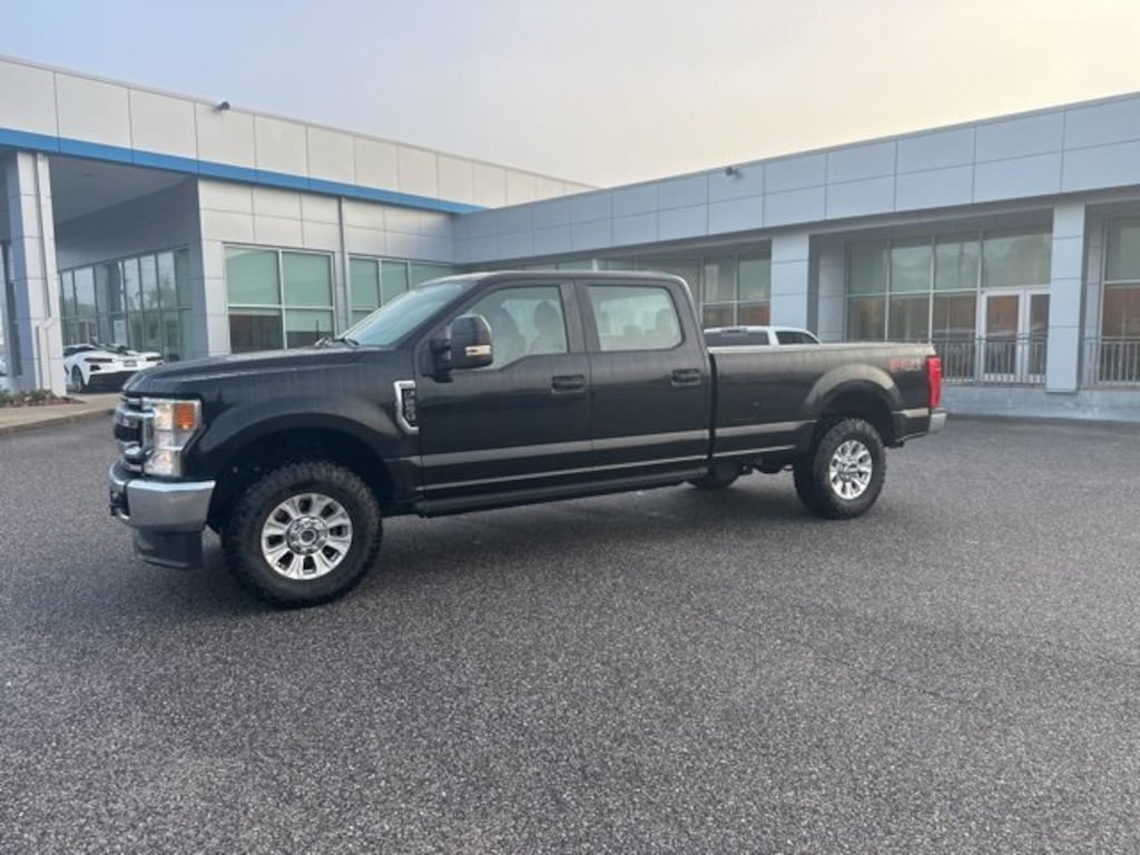 Used 2022 Ford F-250 XL Truck Crew Cab