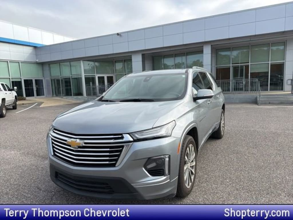 Used 2023 Chevrolet Traverse Premier SUV