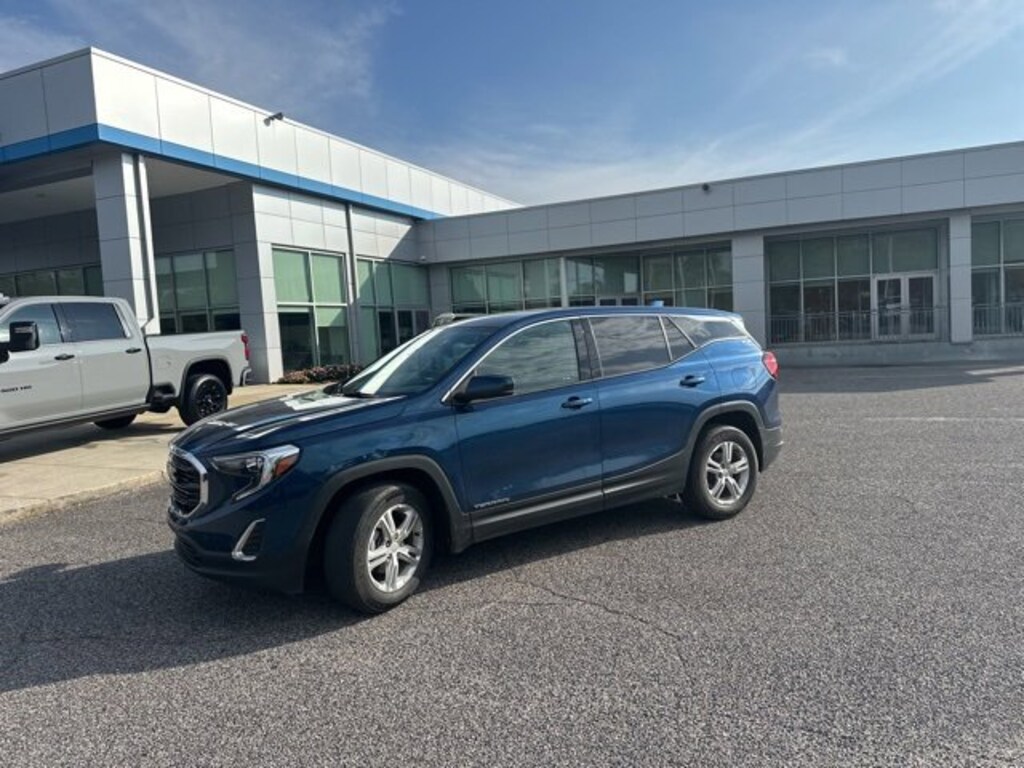 Used 2020 GMC Terrain SLE SUV