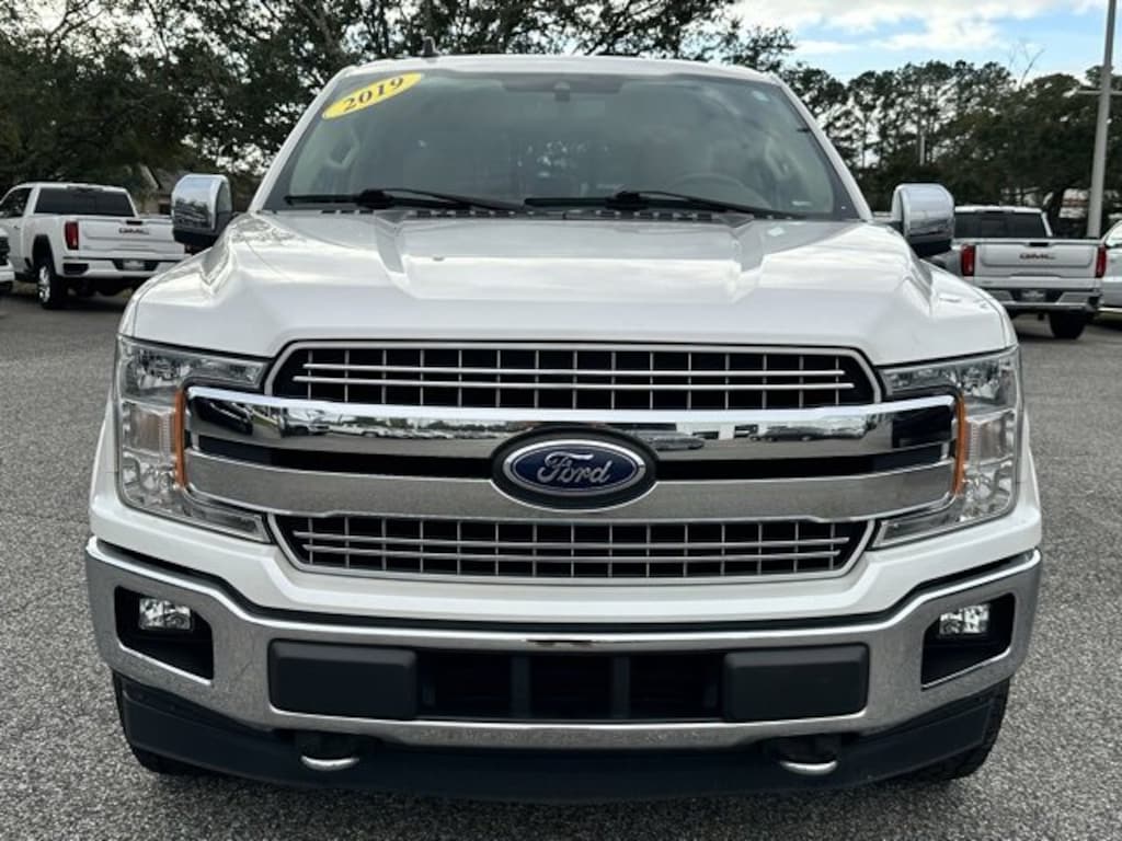 Used 2019 Ford F-150 Lariat Truck SuperCrew Cab
