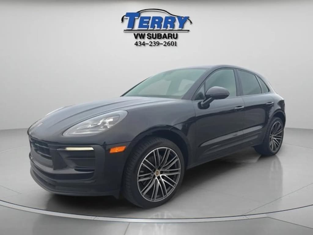 Used 2024 Porsche Macan SUV