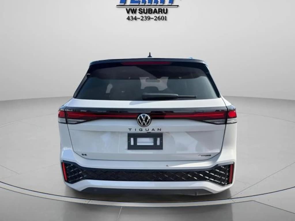 New 2026 Volkswagen Tiguan 2.0T SE R-Line Black SUV