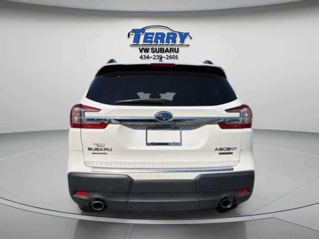 Used 2025 Subaru Ascent Limited 8-Passenger SUV