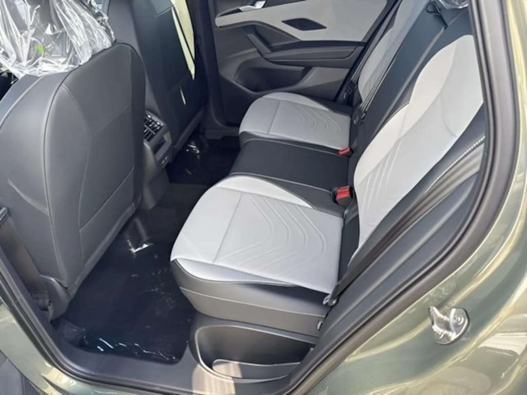 New 2026 Volkswagen Tiguan 2.0T SE R-Line Black SUV