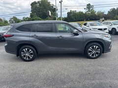 2023 Toyota Highlander XLE SUV