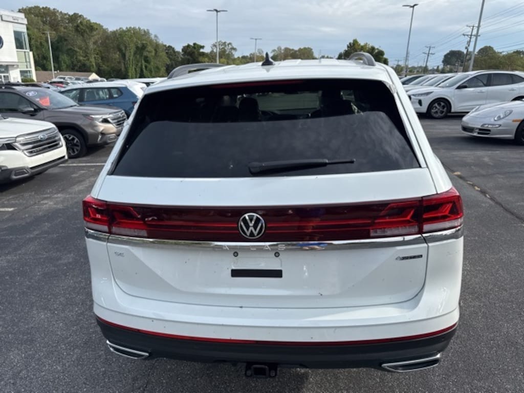 New 2026 Volkswagen Atlas 2.0T SE w/Technology SUV