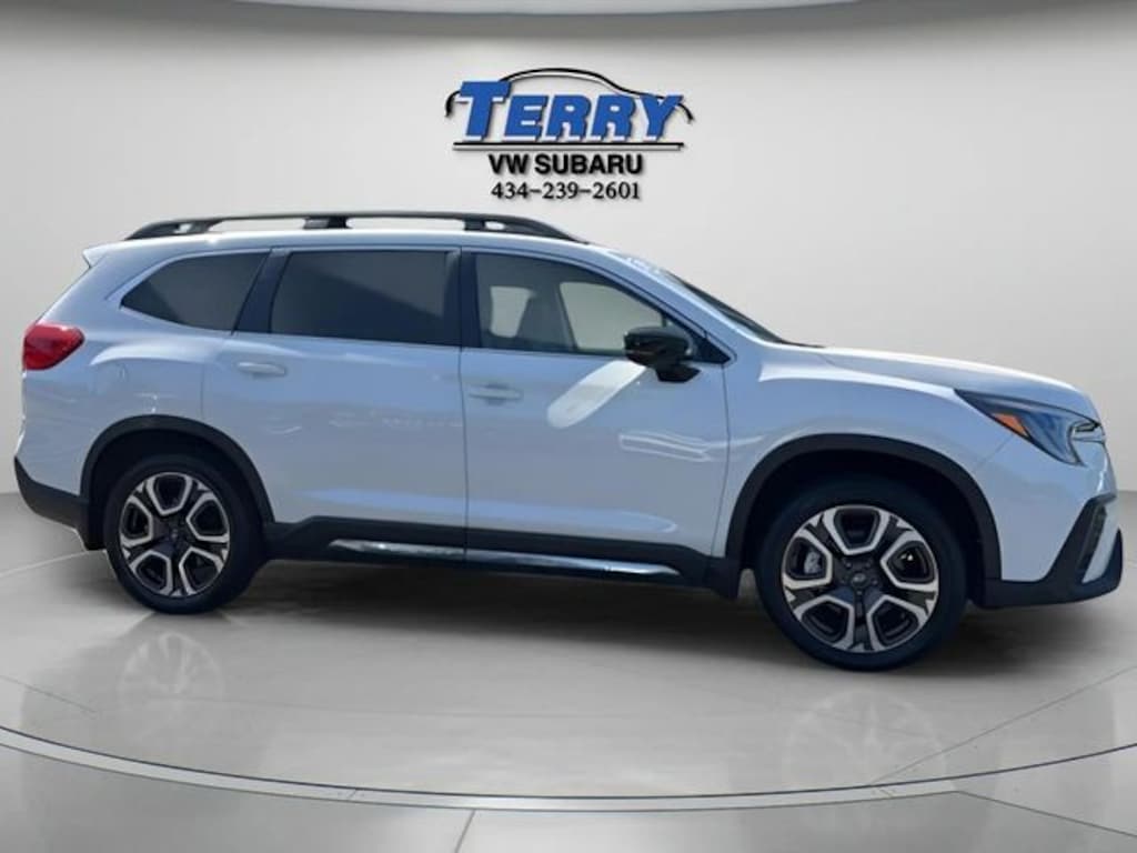 Used 2025 Subaru Ascent Limited 8-Passenger SUV