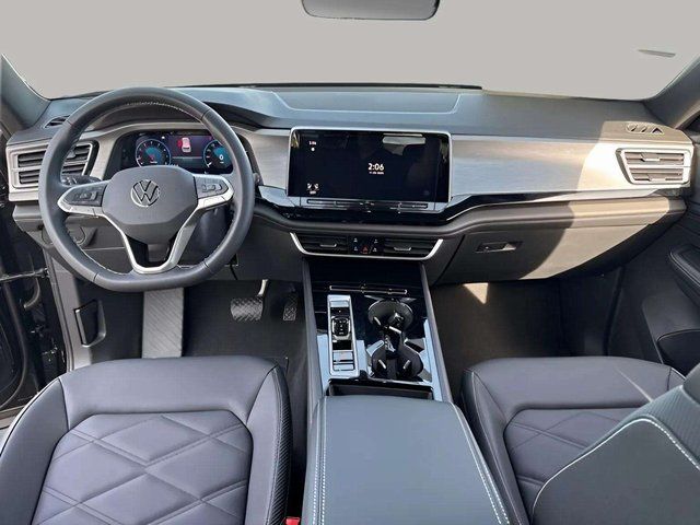 2026 Volkswagen Atlas Cross Sport SE w/Tech - Photo 8